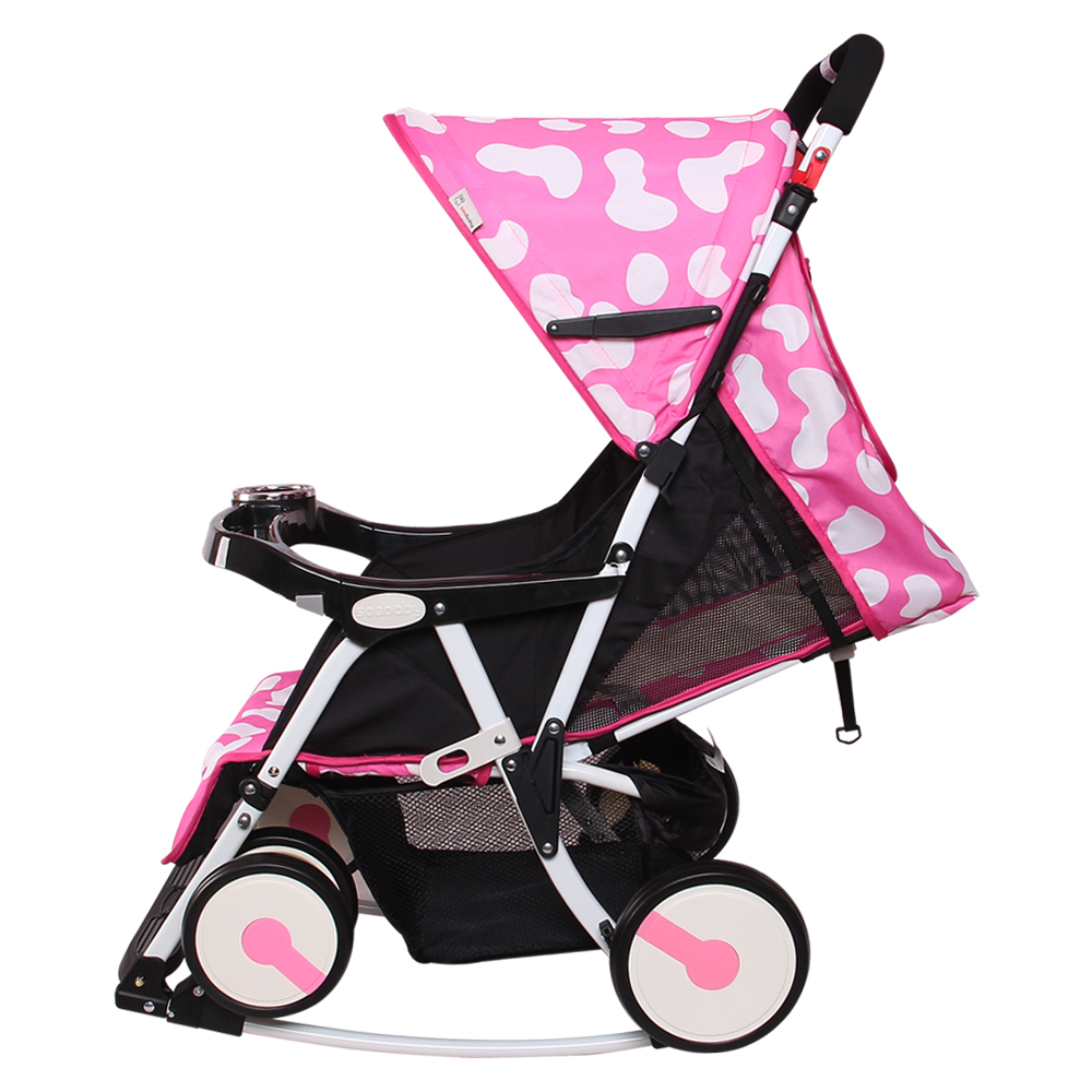Xe đẩy Seebaby Q4 có bập bênh màu hồng đốm là mẫu xe đẩy